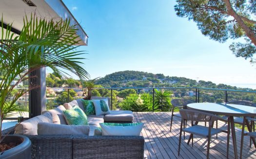 Rent a Luxury villa close to Palma