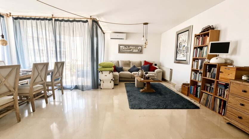 Top-floor apartment