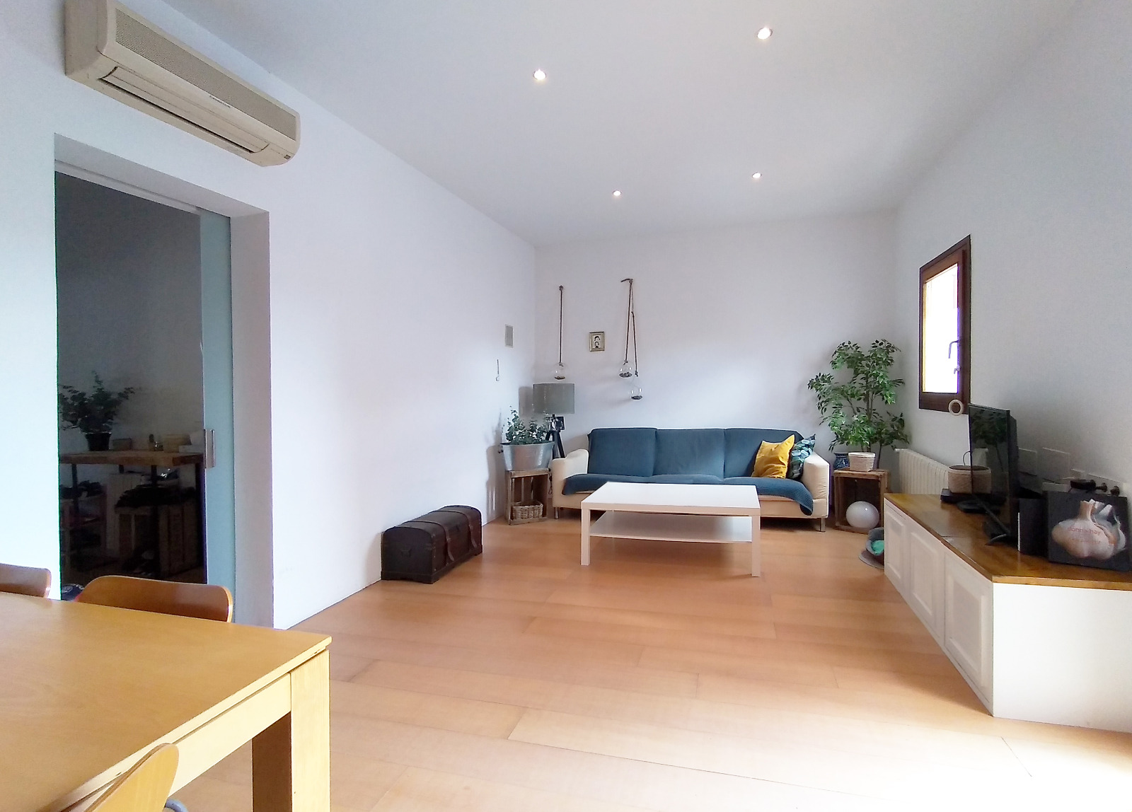 Superbly refurbished 3 bedroom apartment in the center of Palma